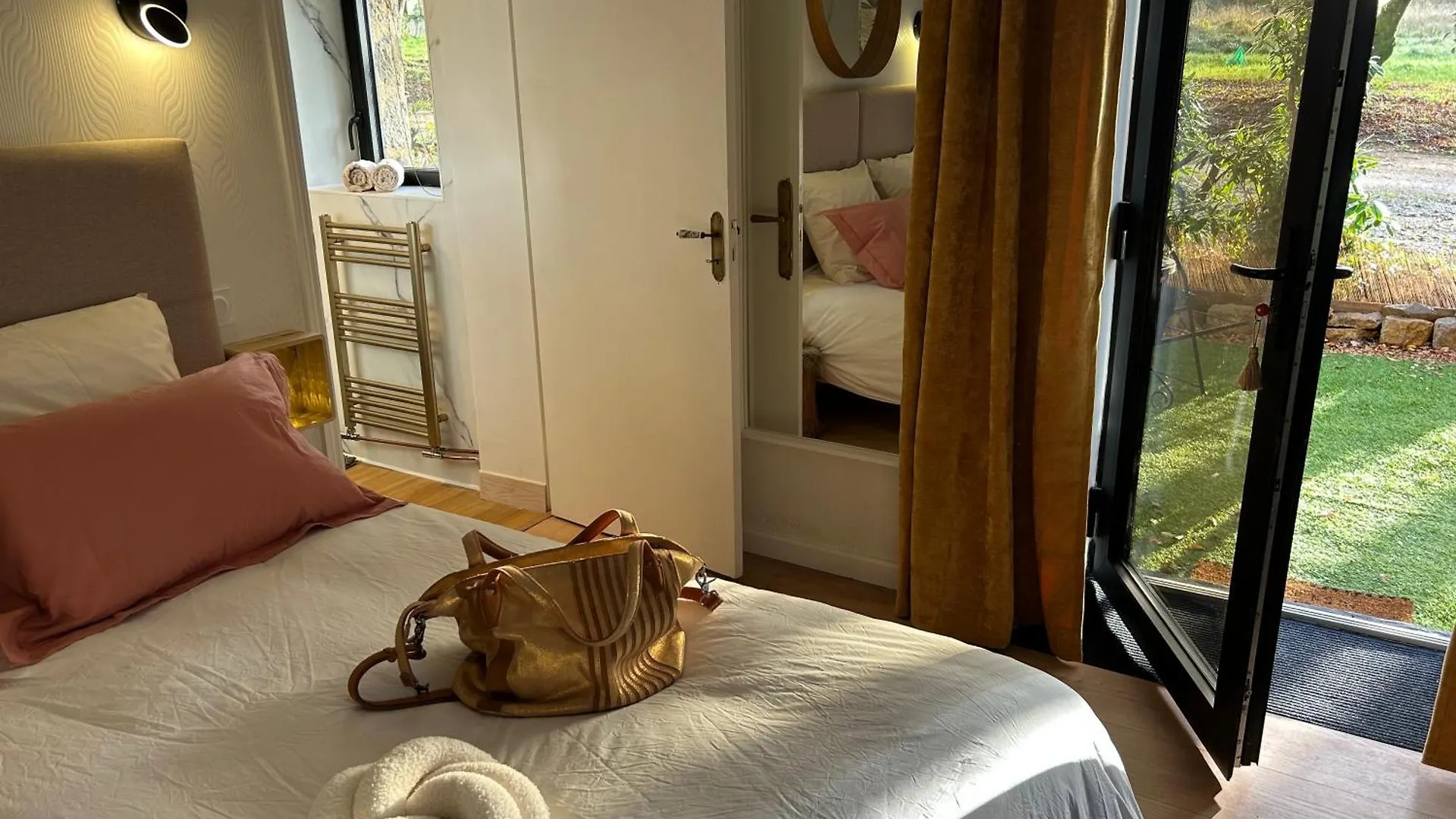 Bed and Breakfast Reve De Clarte à Plouigneau Couette-café